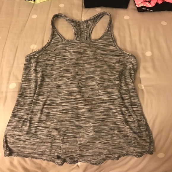 Never wore - Picture 1 of 2